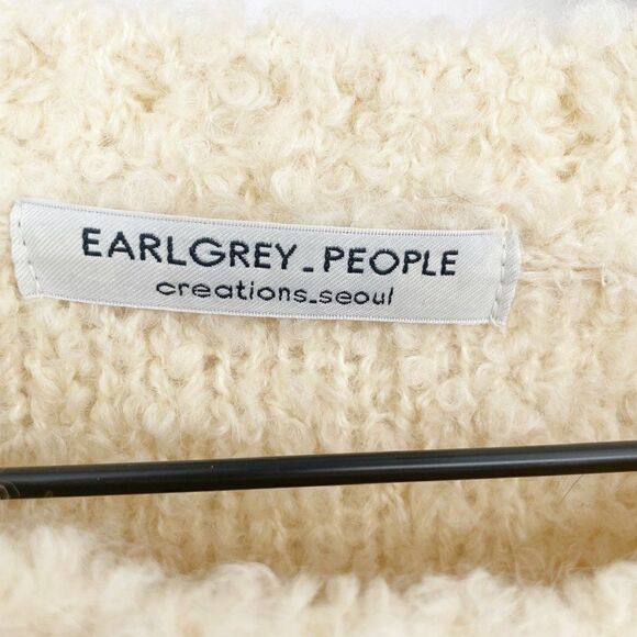 COS Fuzzy Crew Neck Sweater Wide Sleeve Side Slit Ivory Women's S - Picture 5 of 6